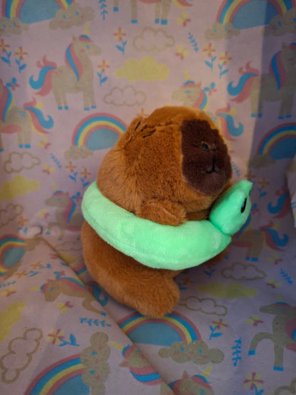 Capibara knuffel roze band